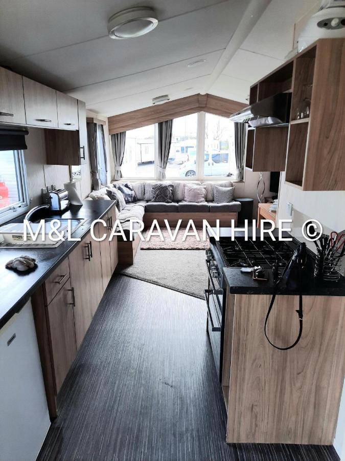Blue Dolphin Holiday Park Gristhorpe المظهر الخارجي الصورة